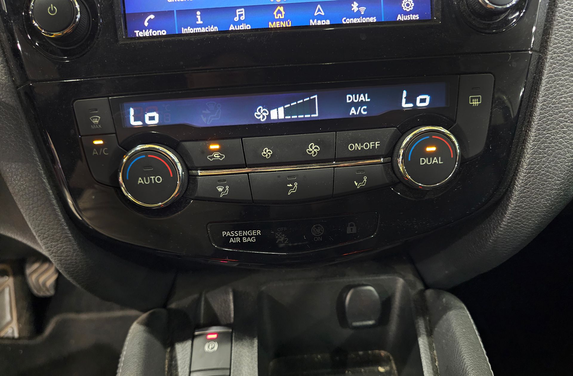 Nissan Qashqai DIG-T 140 Acenta 4x2 - foto 28