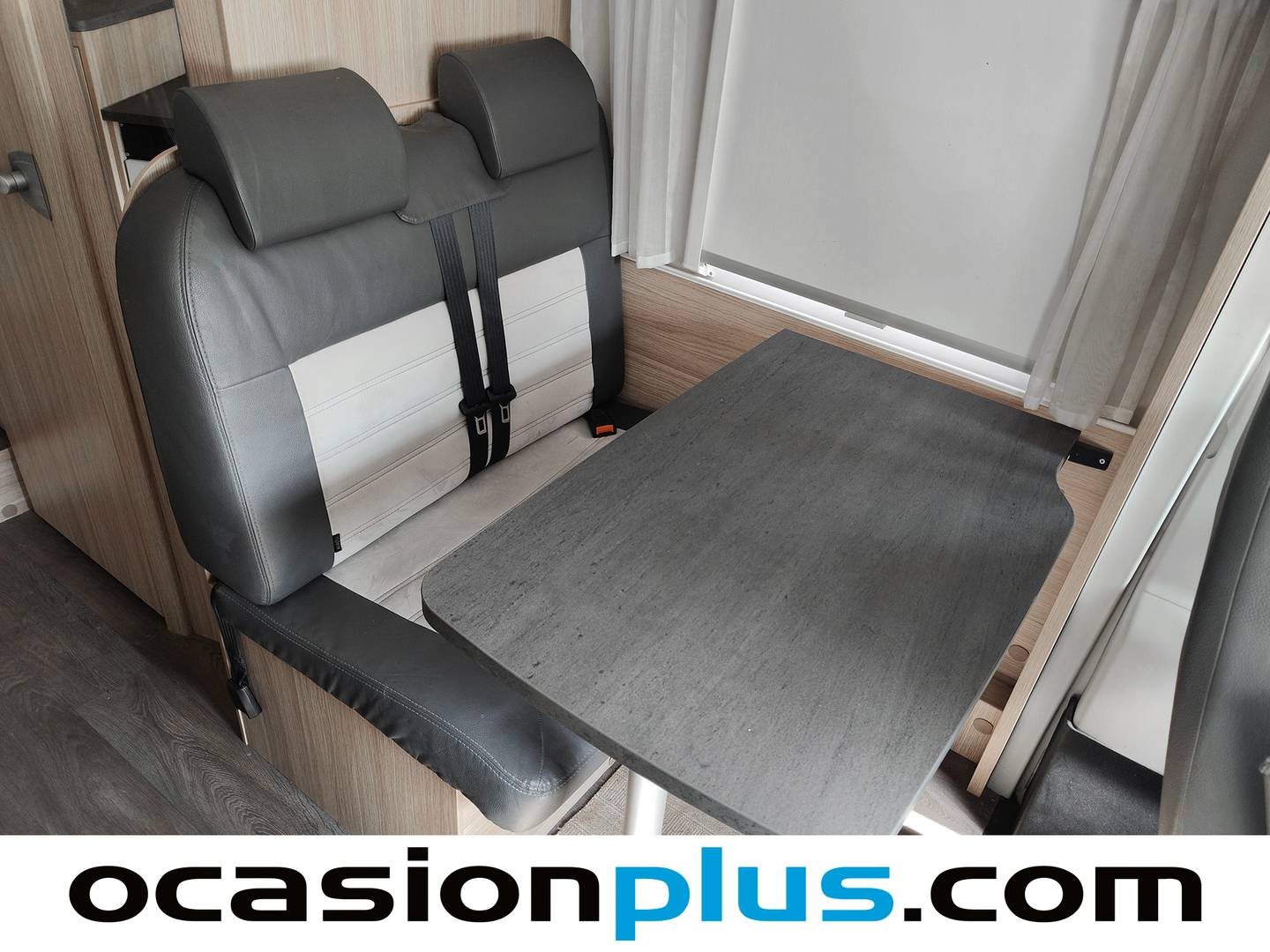 Foto asientos delanteros Capron Sunlight V66 Capron Sunlight V66 Adventure Edition (165 CV) 4 Plazas