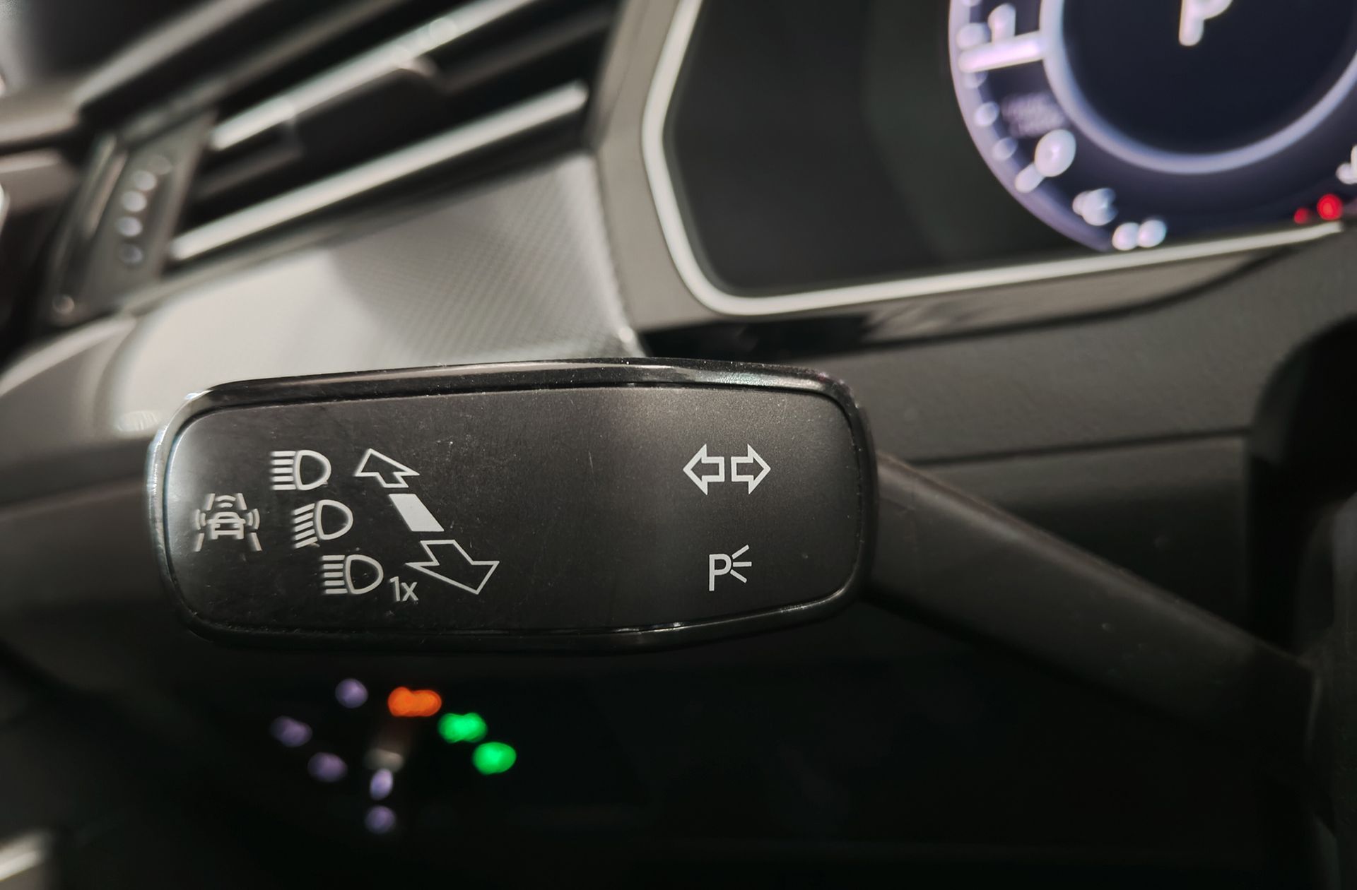 Volkswagen Arteon R-Line 2.0 TDI 4Motion DSG - foto 28