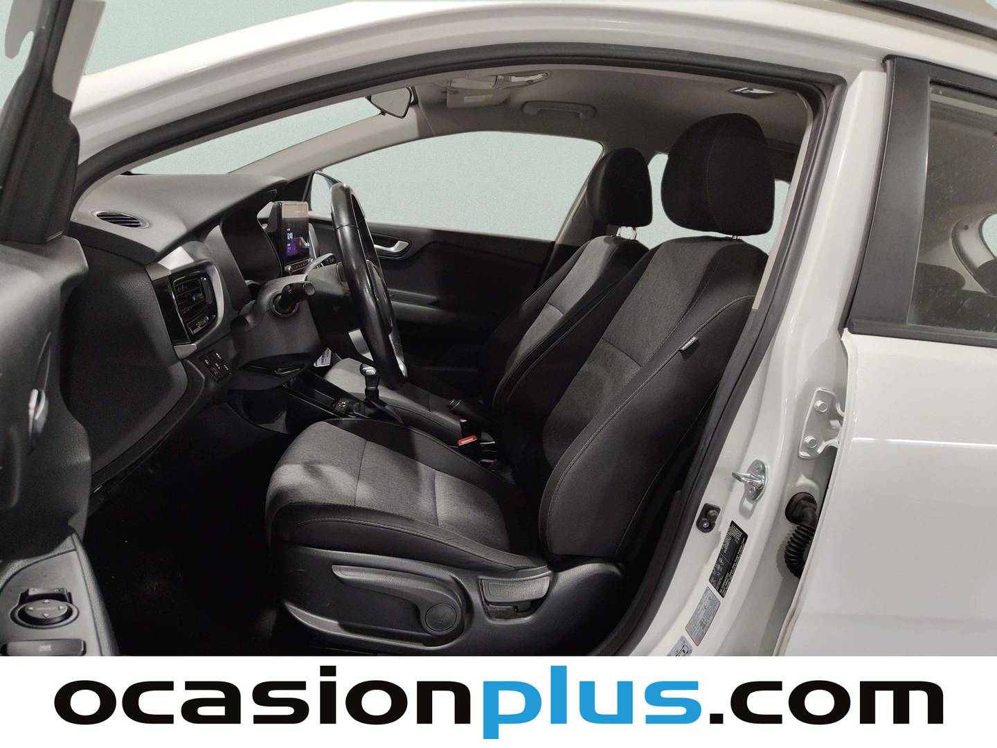Foto asientos delanteros KIA Stonic KIA Stonic 1.0 T-GDi Drive (100 CV)