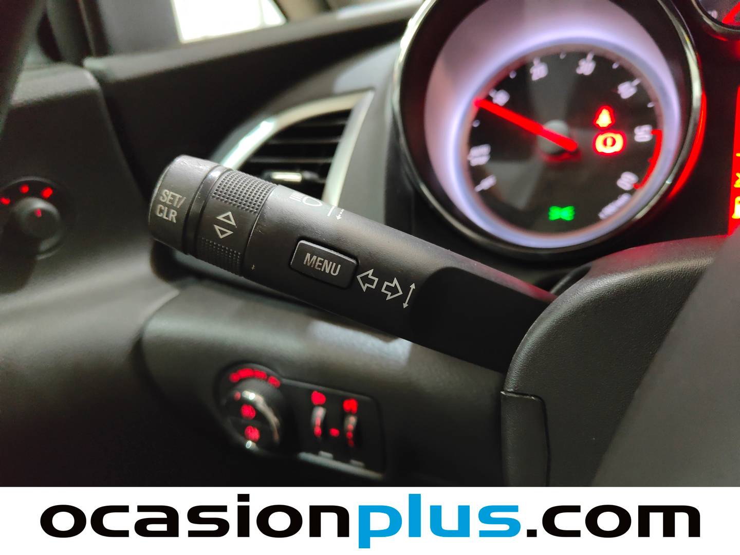 Extras del Opel Astra Opel Astra 1.6 CDTi S&S Selective (110 CV)