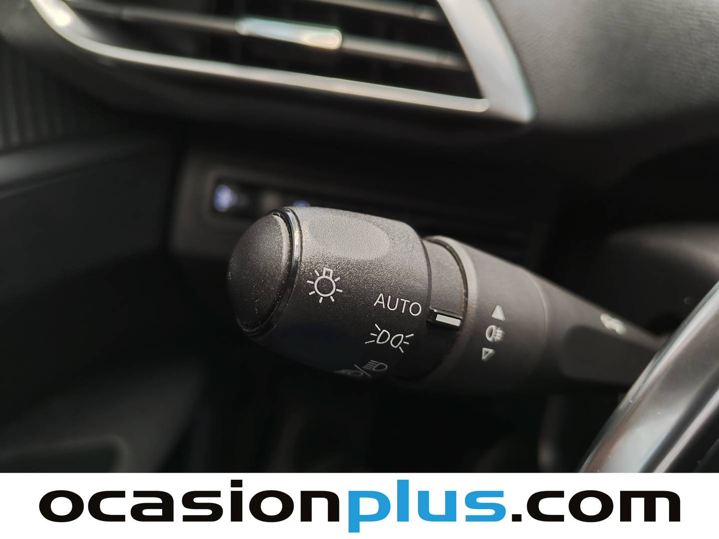 Peugeot 5008 Peugeot 5008 PureTech 130 S&S Active Pack EAT8 (130 CV) 7 Plazas al mejor precio
