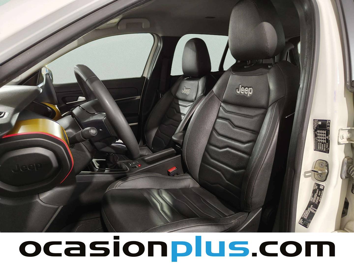 Foto Jeep Avenger Jeep Avenger 1.2 G Summit (100 CV)