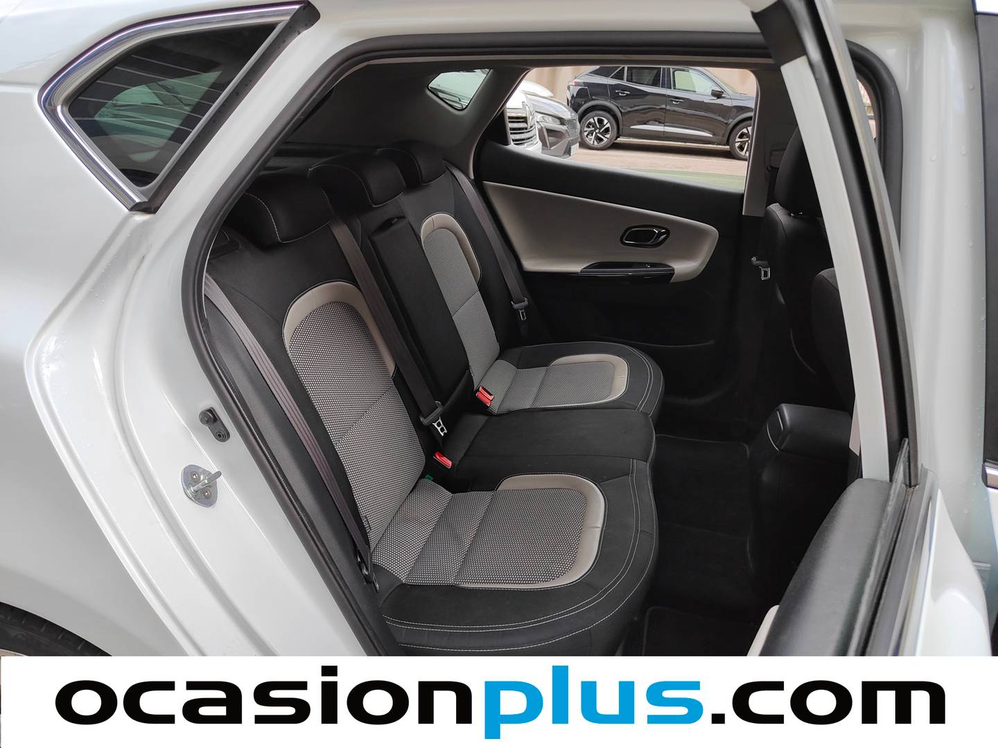 KIA Ceed Kia Ceed 1.6 CRDi VGT Tech (136 CV) diésel