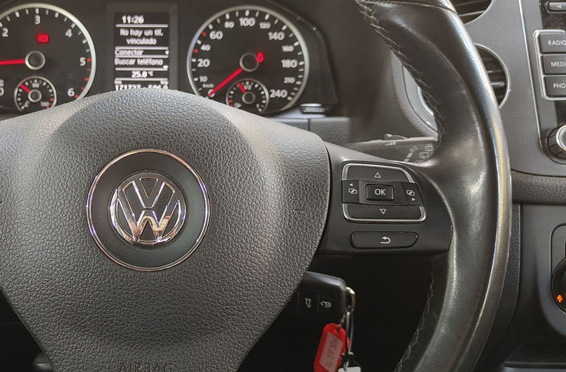 Volkswagen Tiguan T1 2.0 TDI BMT 4x2 - foto 28
