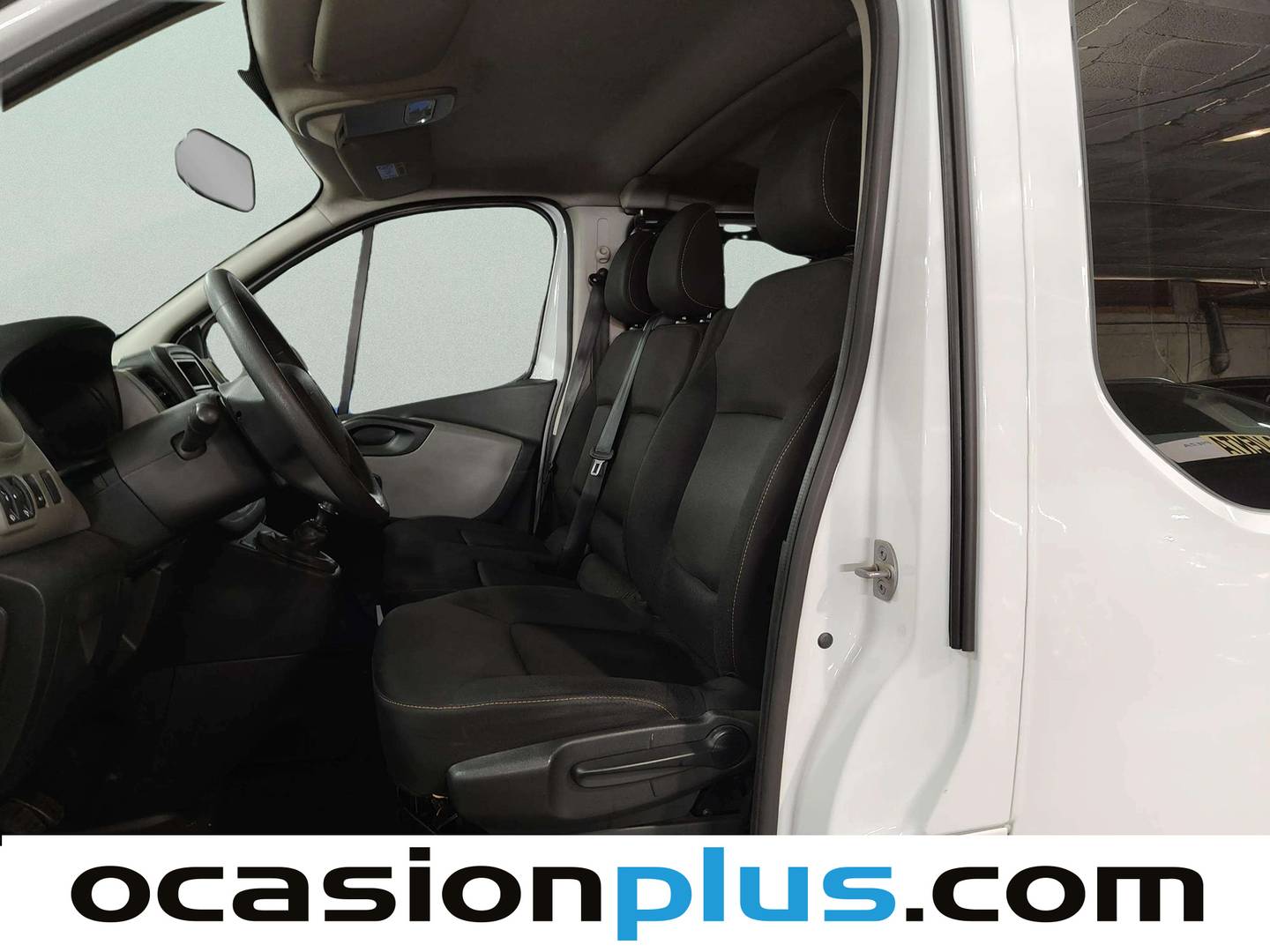 Foto asientos delanteros Renault Trafic Renault Trafic dCi 125 Combi Energy 9 Plazas (125 CV)