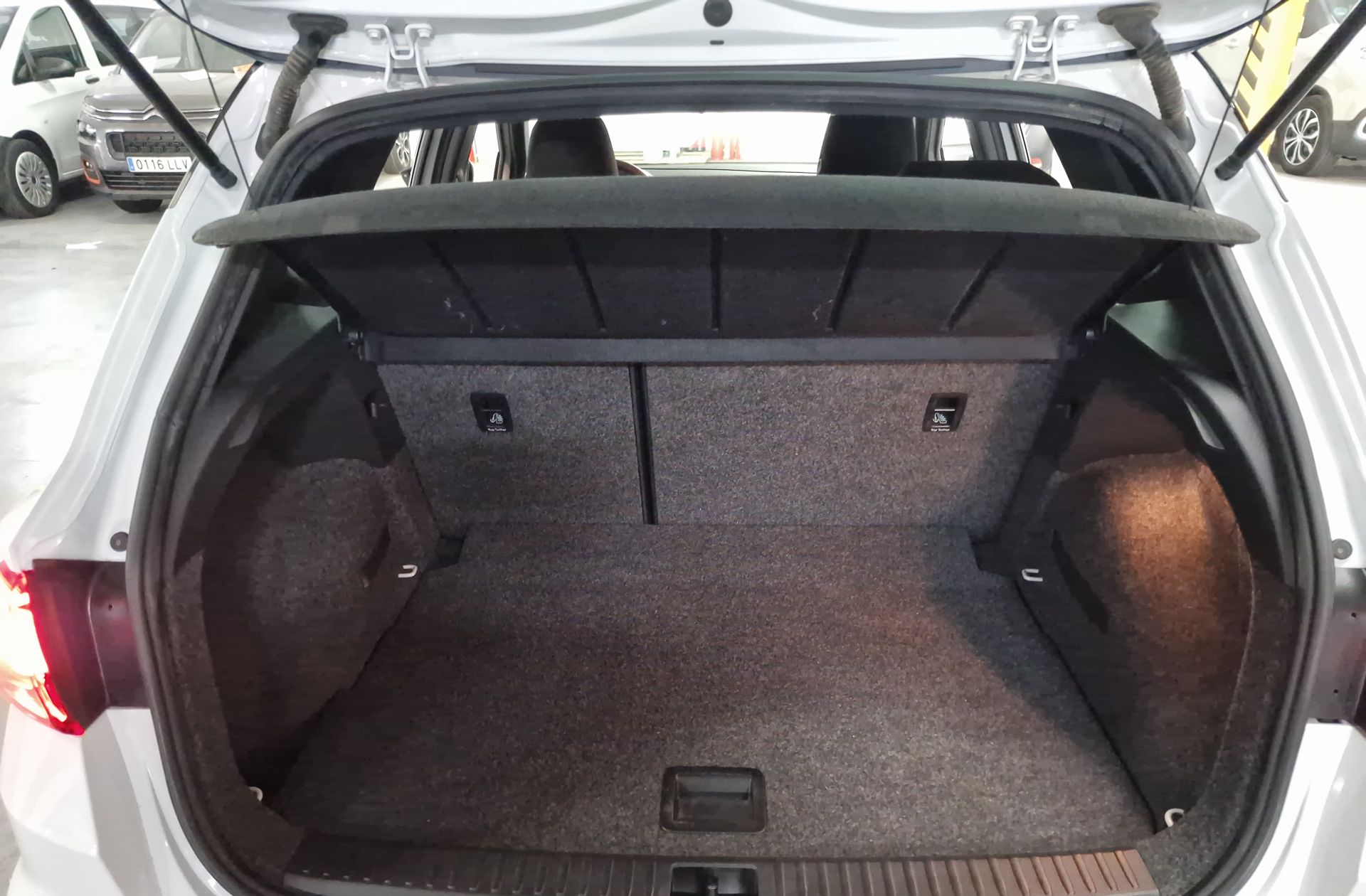 SEAT Arona 1.6 TDI Ecomotive FR - foto 19