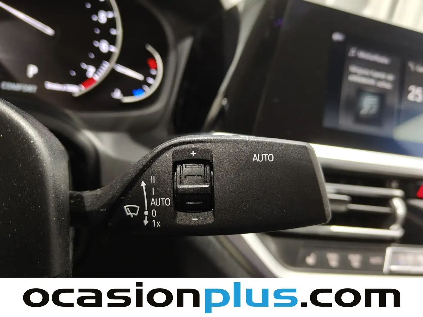 Foto BMW Serie 3 BMW Serie 3 320i (184 CV)