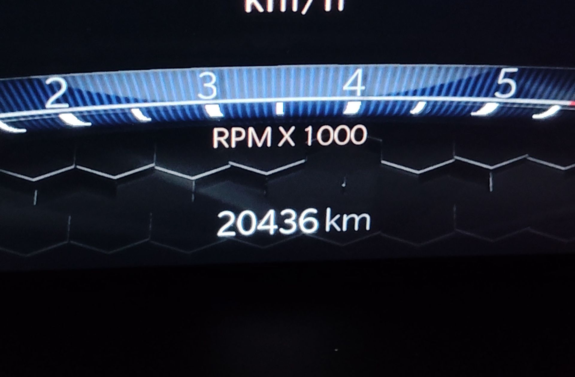 Jeep Renegade eHybrid 1.5 Altitude DCT - foto 11
