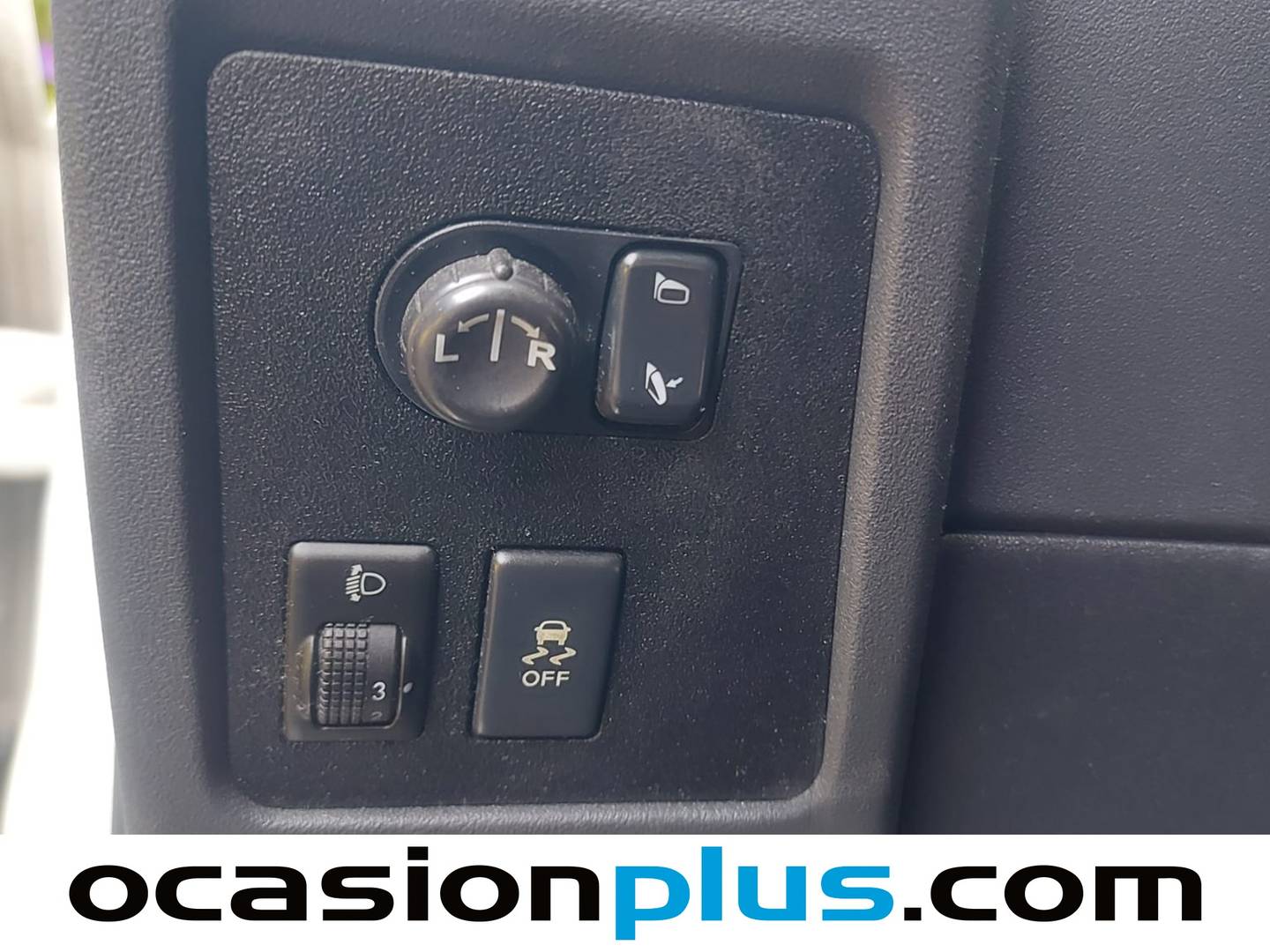 Extras del Nissan QASHQAI Nissan Qashqai dCi 110 S&S Acenta 4x2 (110 CV)