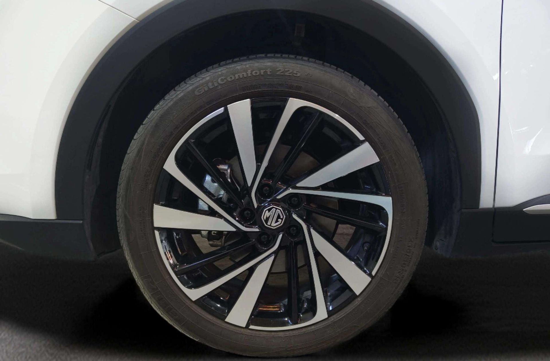 MG ZS 1.5 Hybrid+ Luxury - foto 43