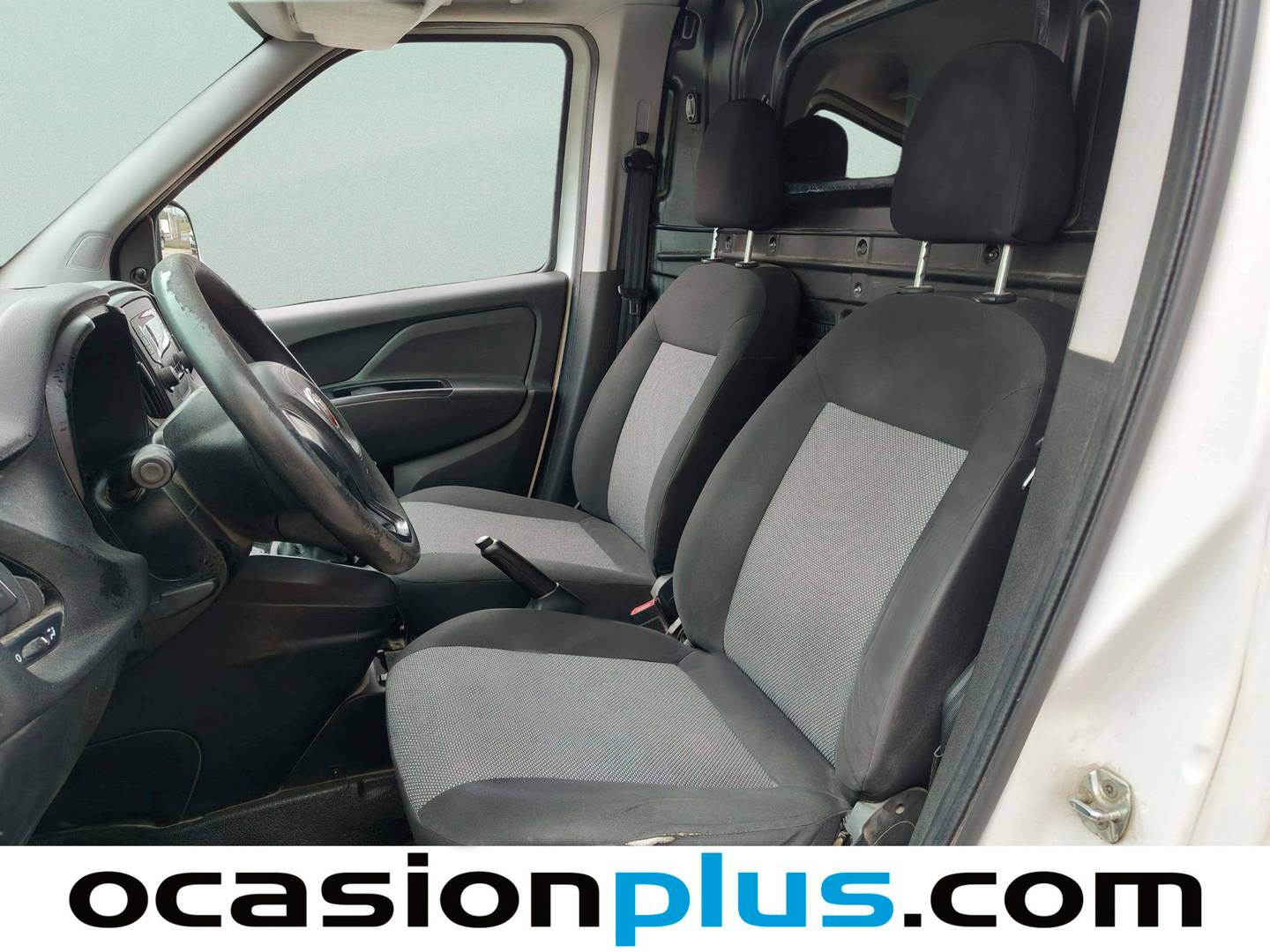 Foto asientos delanteros Fiat Doblò Cargo Fiat Dobló 1.3 Multijet Base (95 CV)