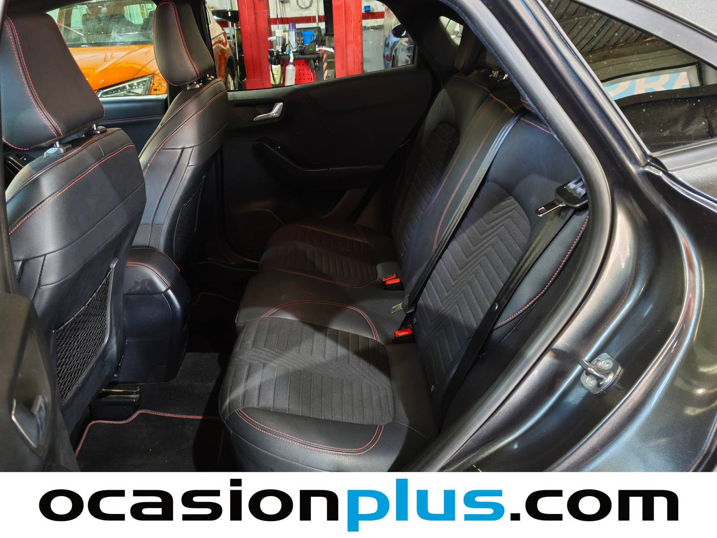 Foto asientos traseros Ford Puma Ford Puma 1.0 EcoBoost MHEV ST-Line X (125 CV)