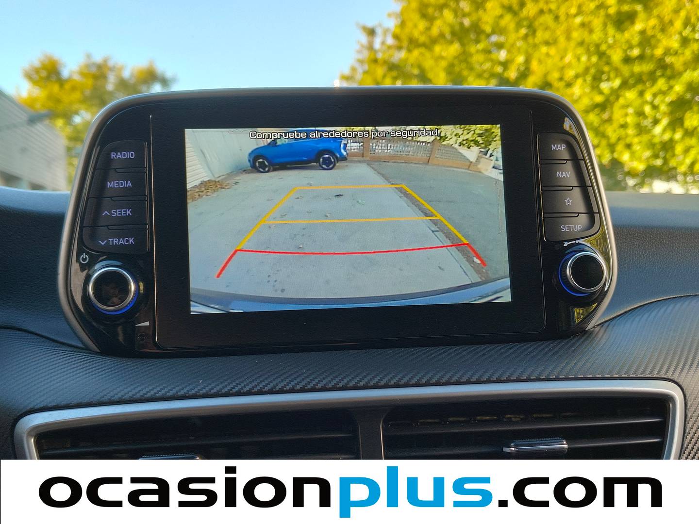 Extras y acabados del Hyundai Tucson Hyundai Tucson 1.6 CRDI 48V SLE 4x2 (116 CV)