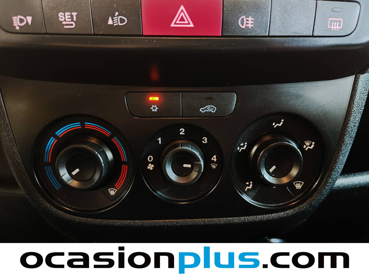 Extras y acabados del Fiat Doblò Fiat Dobló Panorama 1.3 Multijet Active N1 66 kW (90 CV)