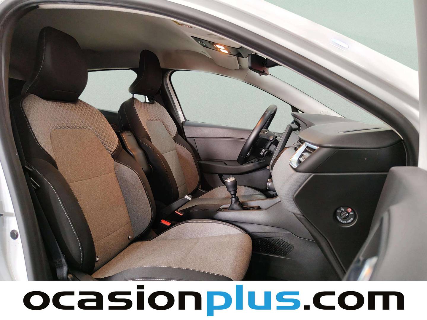 Renault Clio Renault Clio Evolution TCe (100 CV) GLP manual