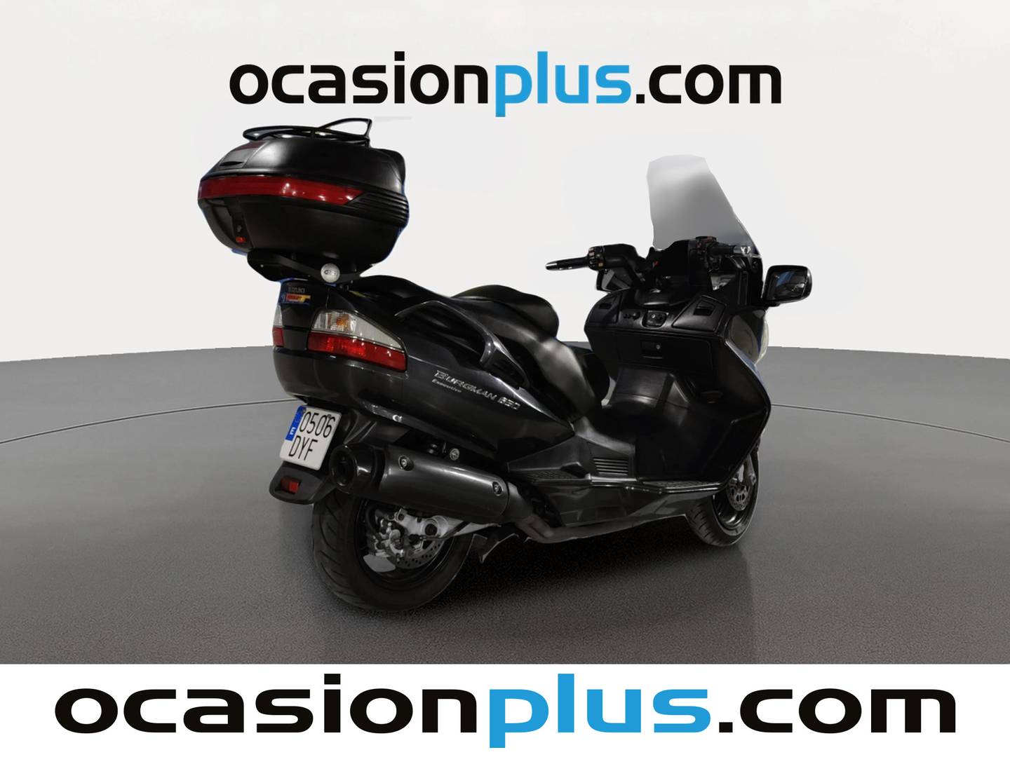 Foto delantera Suzuki Burgman 650 Suzuki Burgman 650 (55 CV) derecha