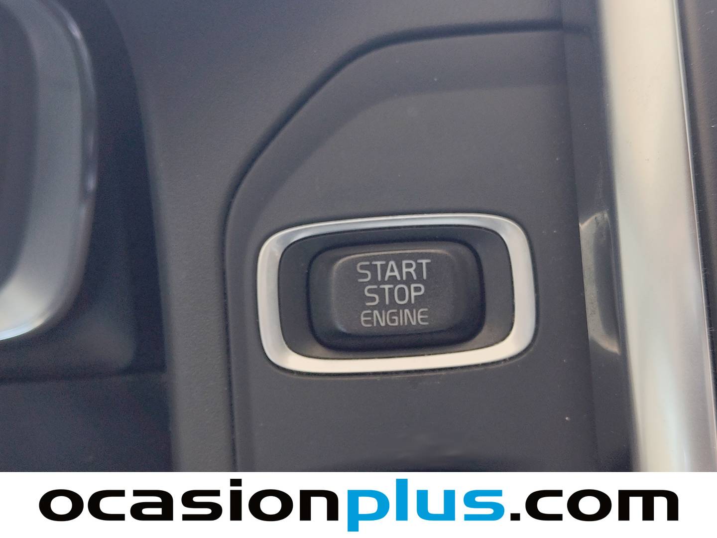 Volvo XC60 VOLVO XC60 2.0 T5 R-Design Momentum Auto (245 CV) gasolina