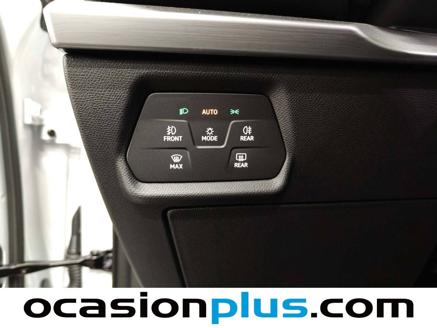 Seat León SEAT León 1.5 eTSI S&S FR Special Edition DSG (150 CV) automático