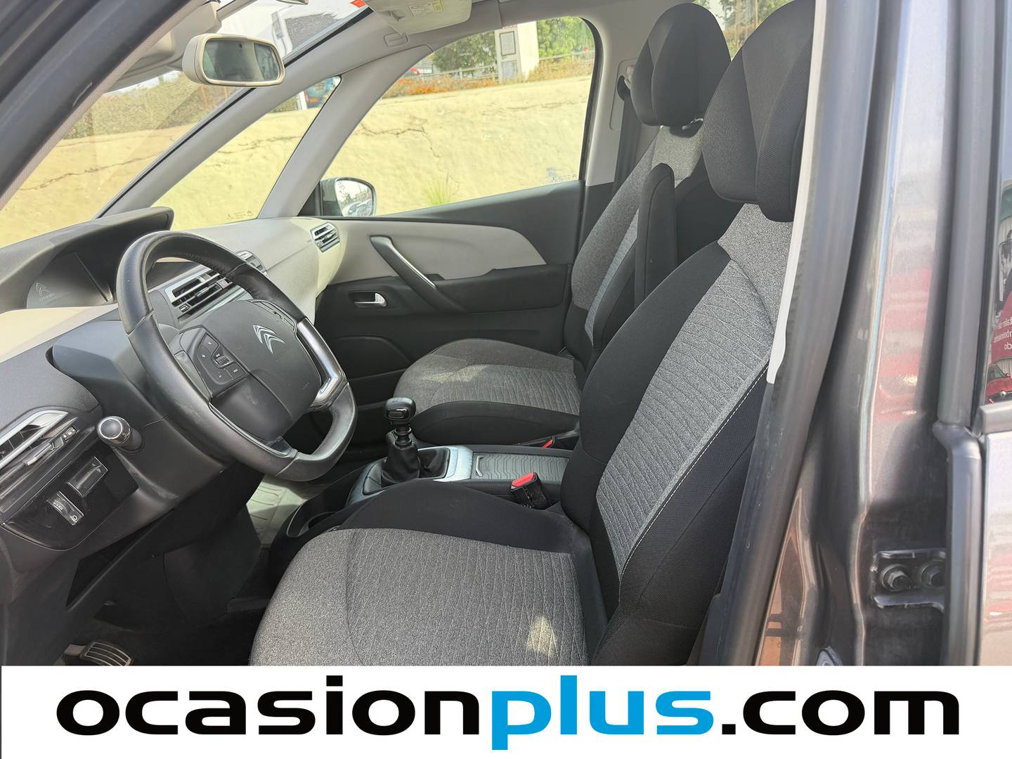 Foto asientos traseros Citroën Grand C4 Spacetourer Citroën Grand C4 Spacetourer BlueHDi 130 6v S&S Origins (130 CV) 7 Plazas