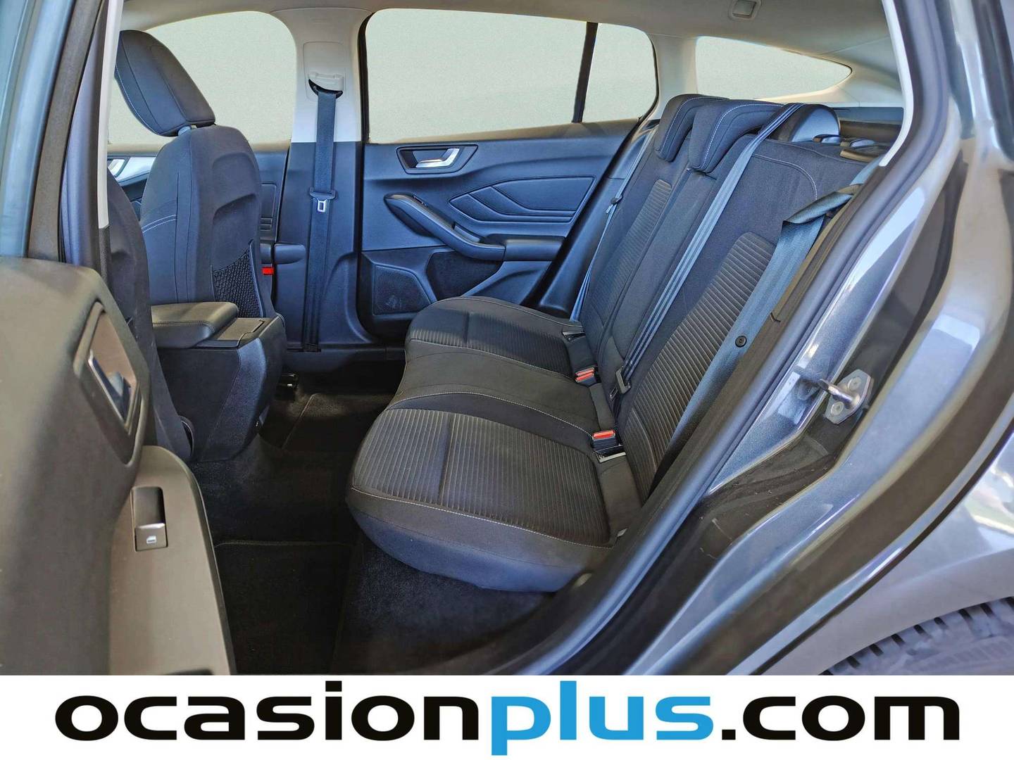 Foto asientos traseros Ford Focus Ford Focus Sportbreak 2.0 Ecoblue Titanium Auto (150 CV)