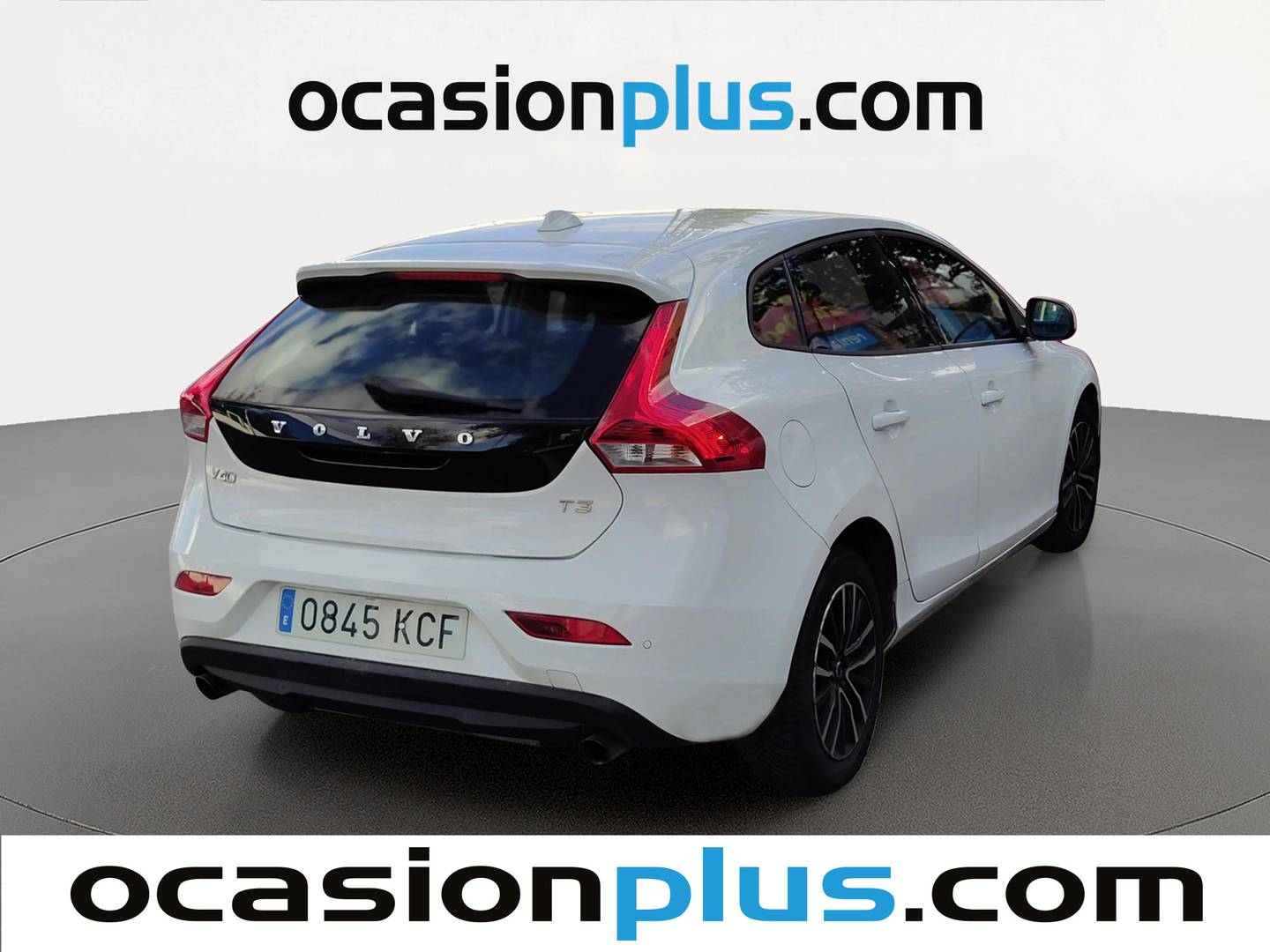 Foto trasera Volvo V40 Volvo V40 T3 Momentum (152 CV) derecha