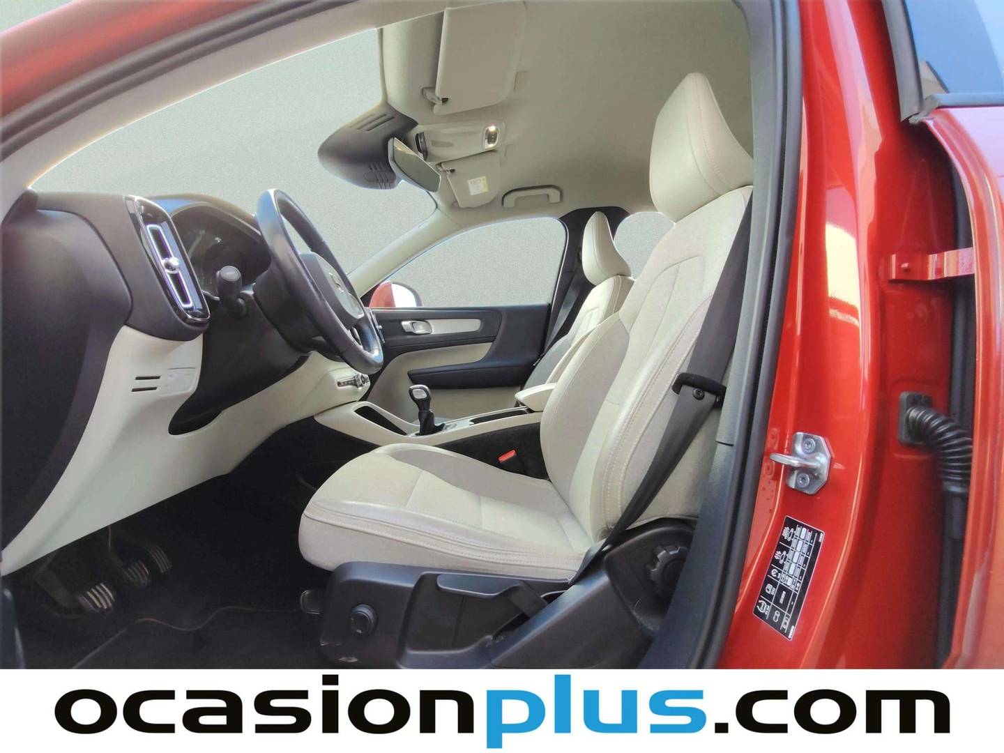 Foto asientos delanteros Volvo XC40 Volvo XC40 T3 Business Plus (163 CV)