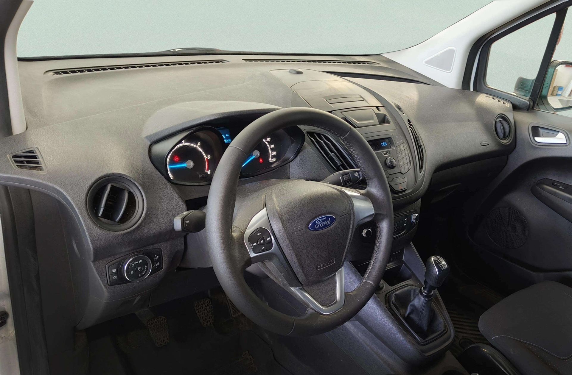 Ford Transit Furgon 1.5 TDCi Trend - foto 6