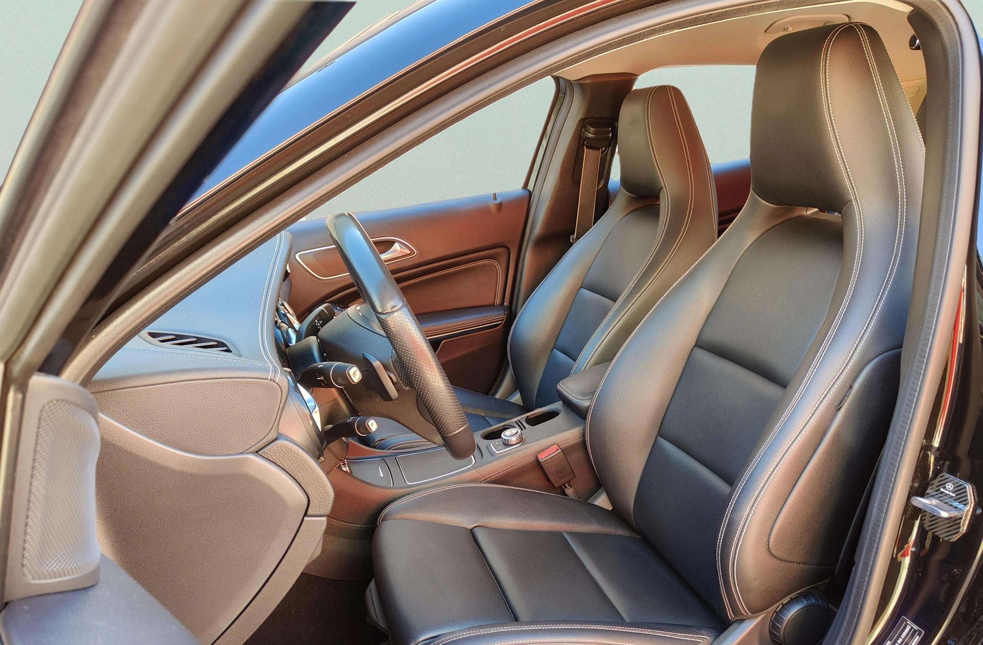 Mercedes-Benz GLA 200 - foto 11