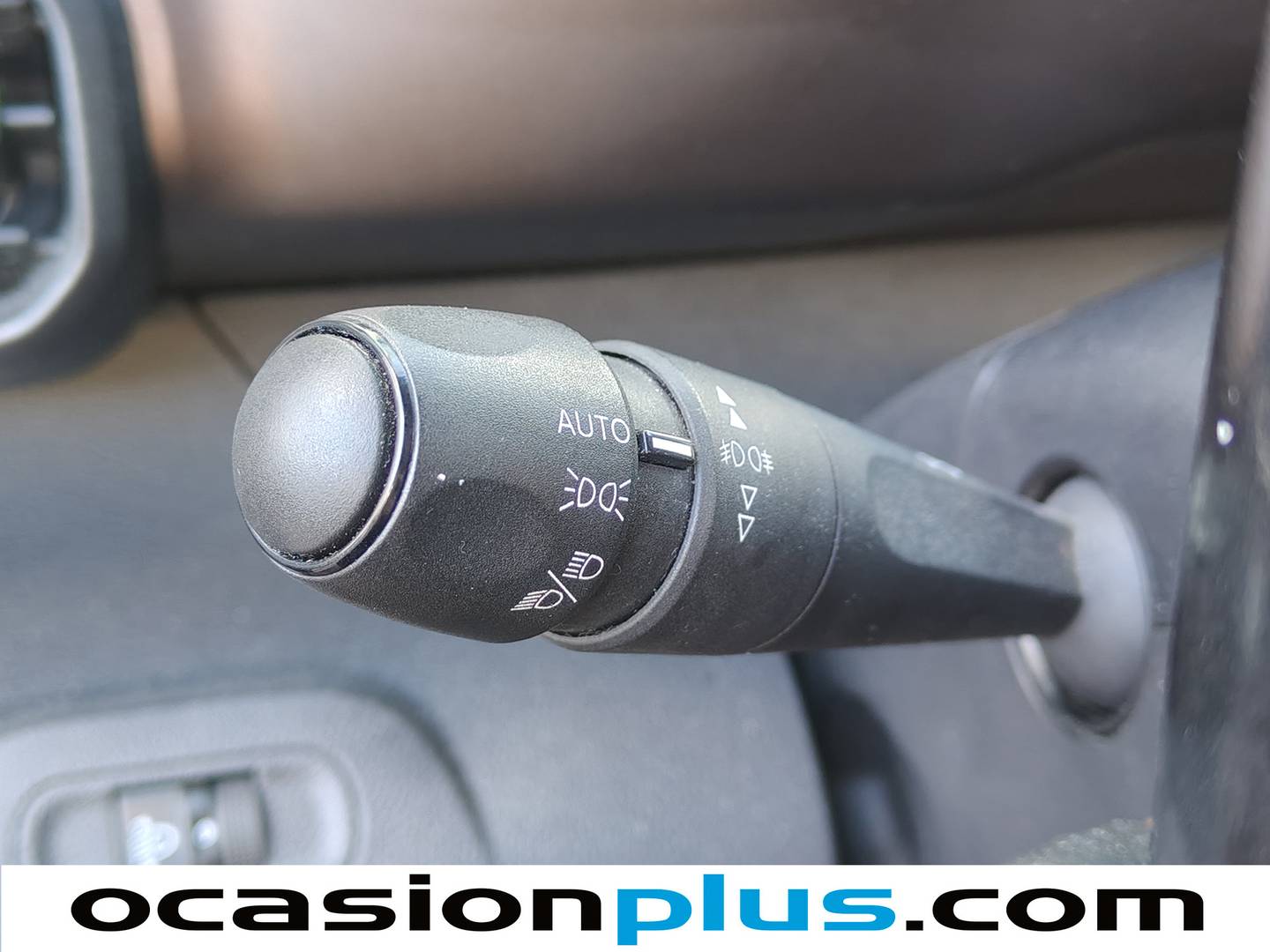 Foto Peugeot Rifter Peugeot Rifter BlueHDi 100 GT Line Standard (100 CV)