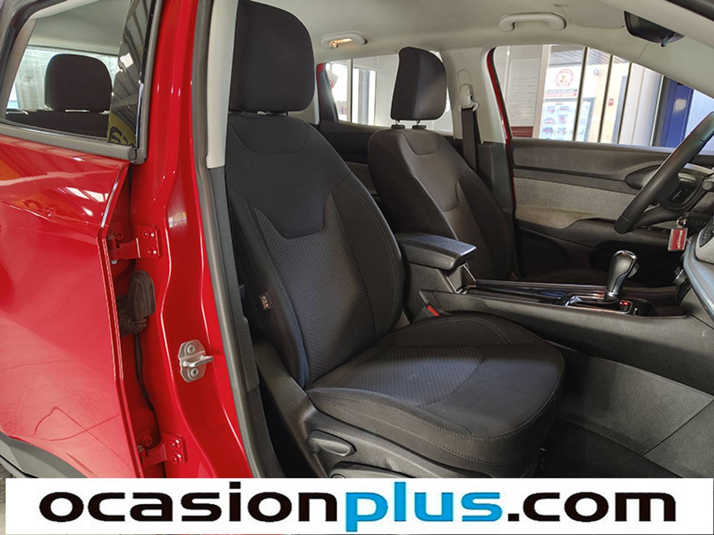 Foto Jeep Compass Jeep Compass eHybrid 1.5 MHEV Longitude DCT (130 CV)