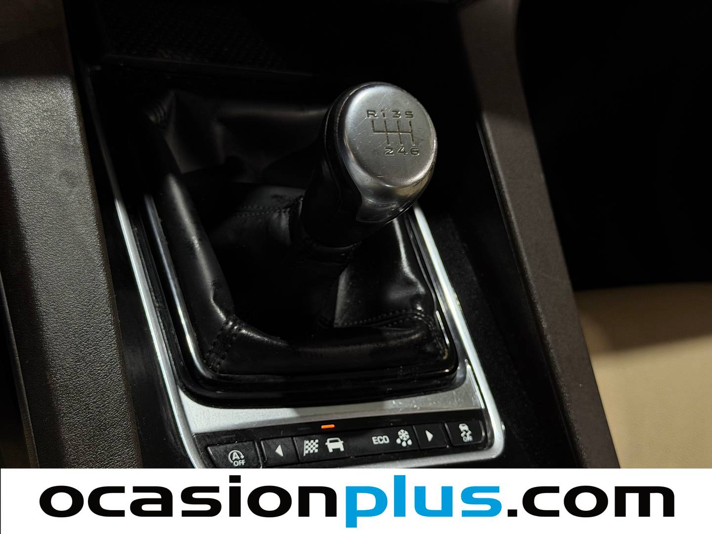 Foto Jaguar F-Pace Jaguar F-PACE 2.0L i4D Prestige AWD (180 CV)