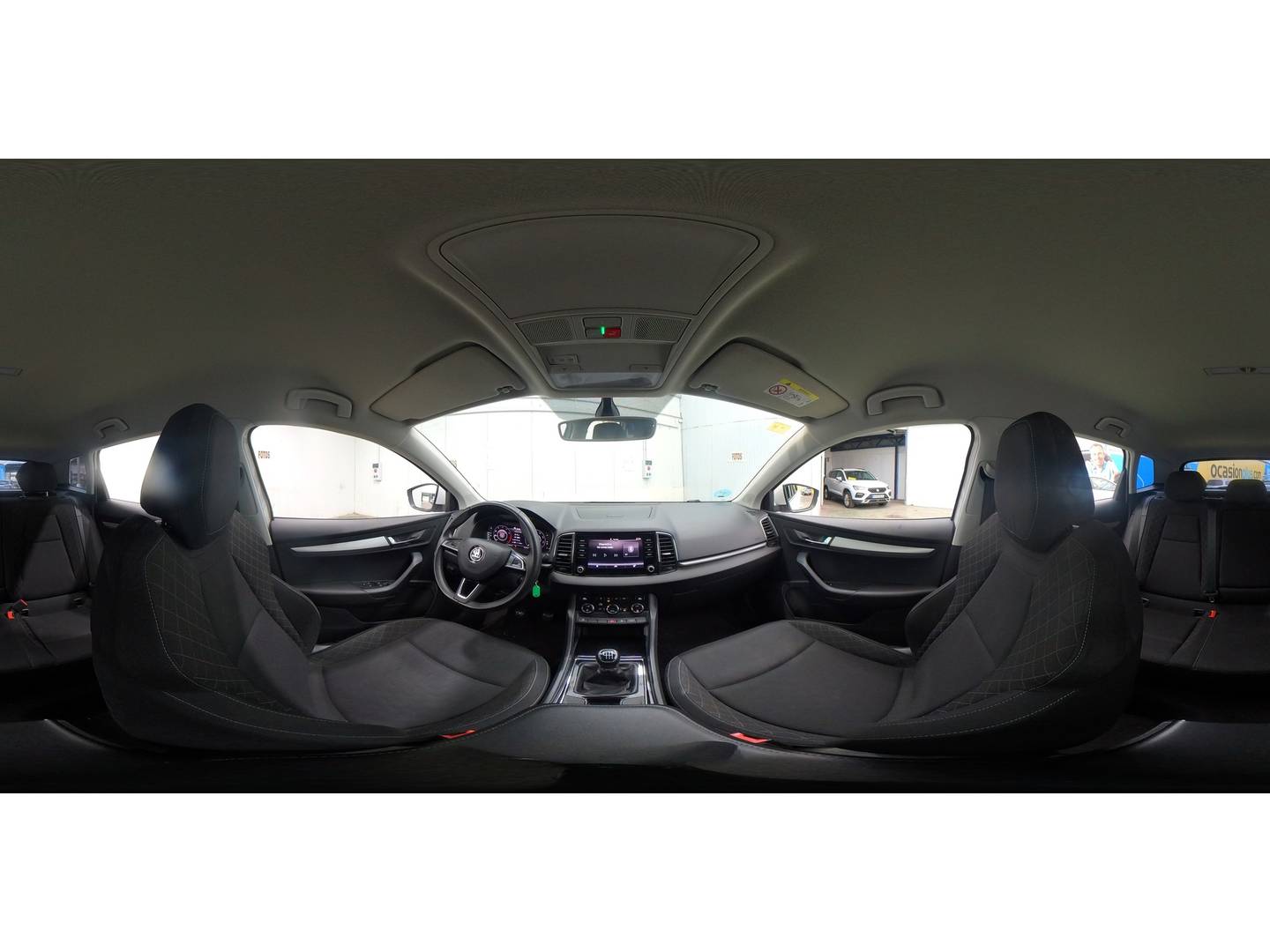 Foto Skoda Karoq Skoda Karoq 1.5 TSI ACT Ambition (150 CV)