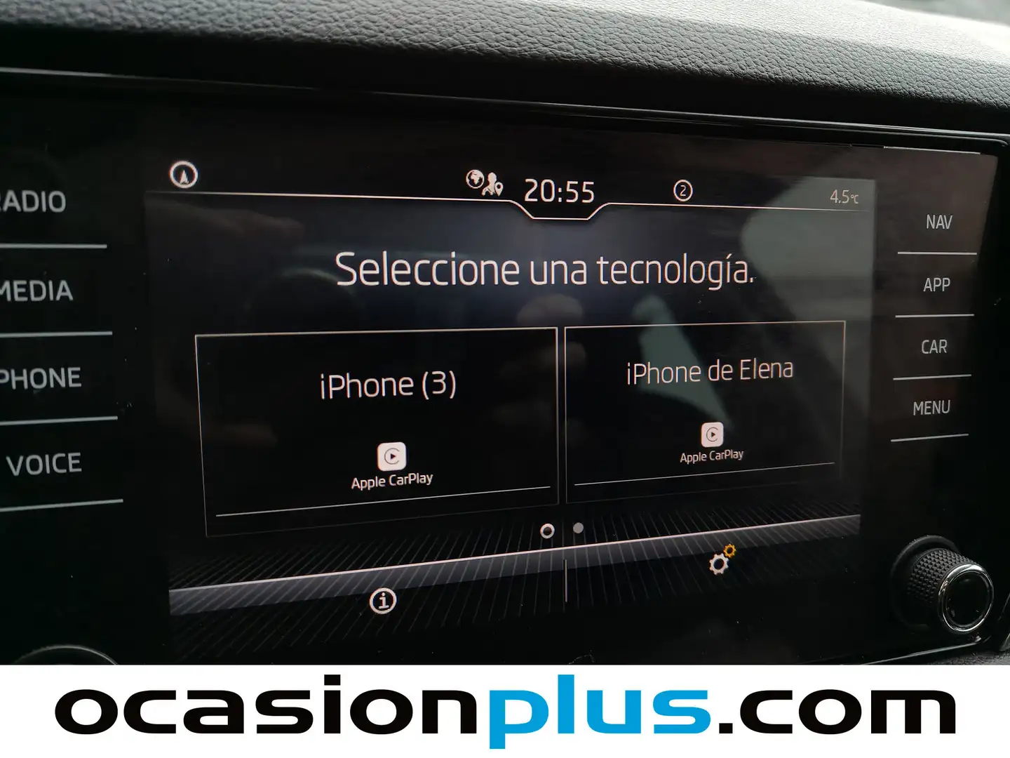 Foto Skoda Karoq Skoda Karoq 1.5 TSI ACT Ambition (150 CV)