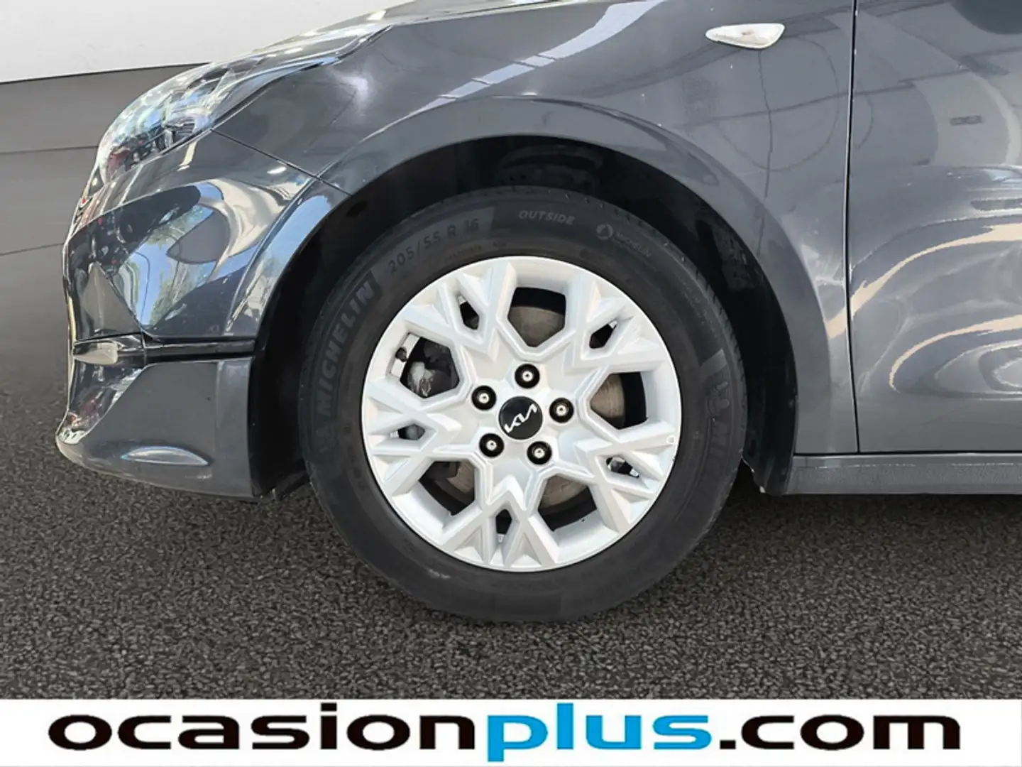 Foto KIA Ceed Kia Ceed 1.6 MHEV iMT Drive (136 CV)