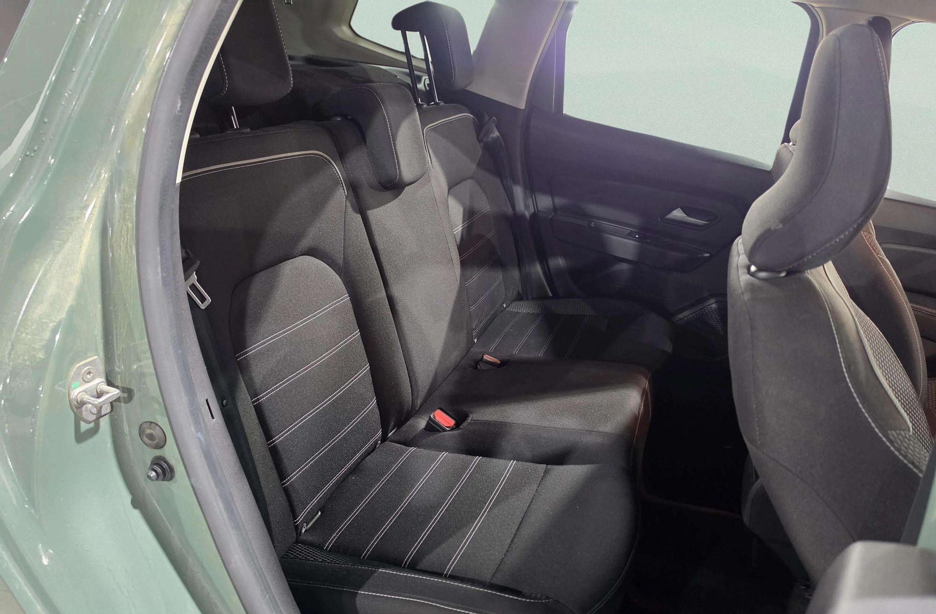 Dacia Duster Journey Go TCe EDC - foto 17