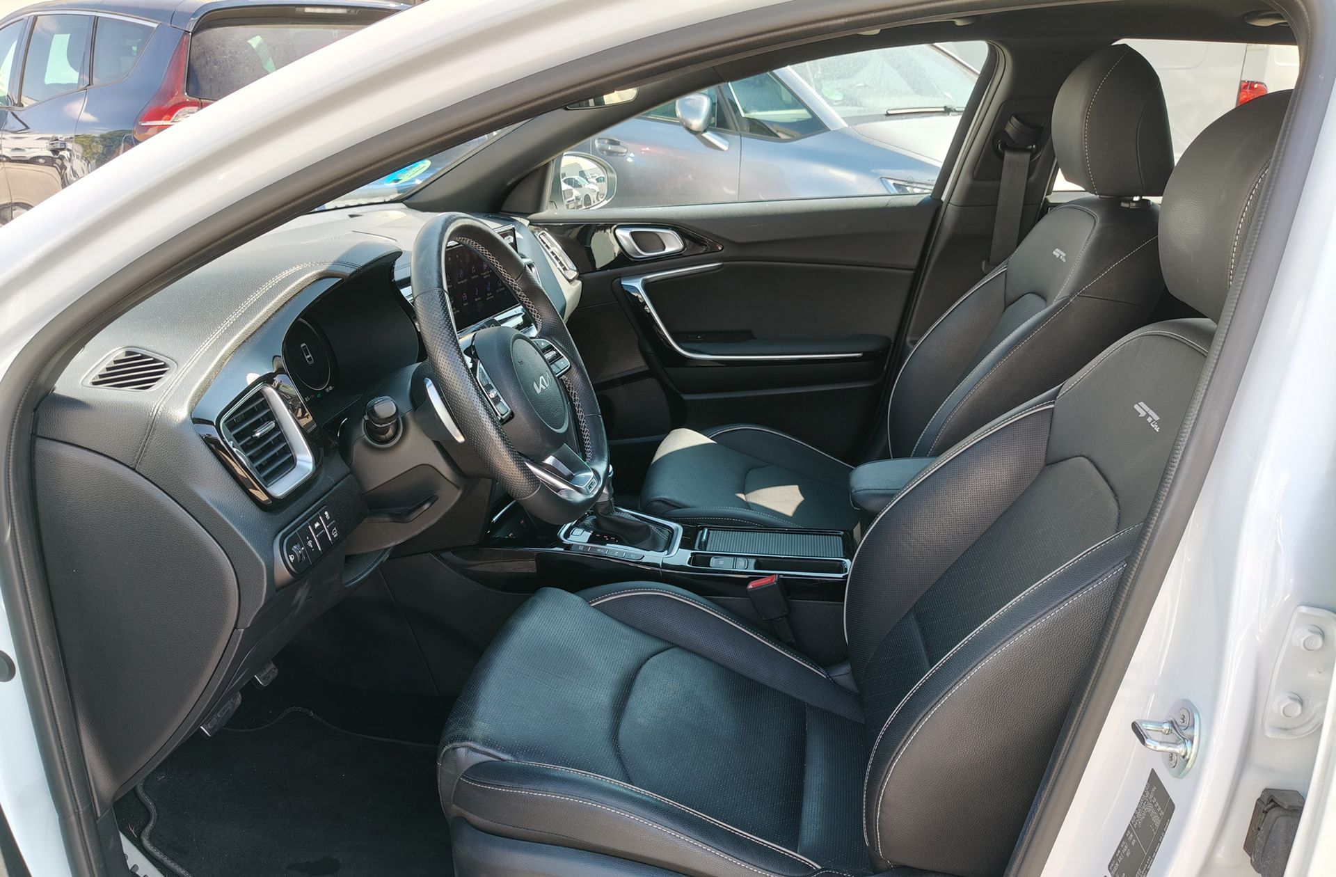 Kia ProCeed 1.5 MHEV GT Line DCT - foto 12