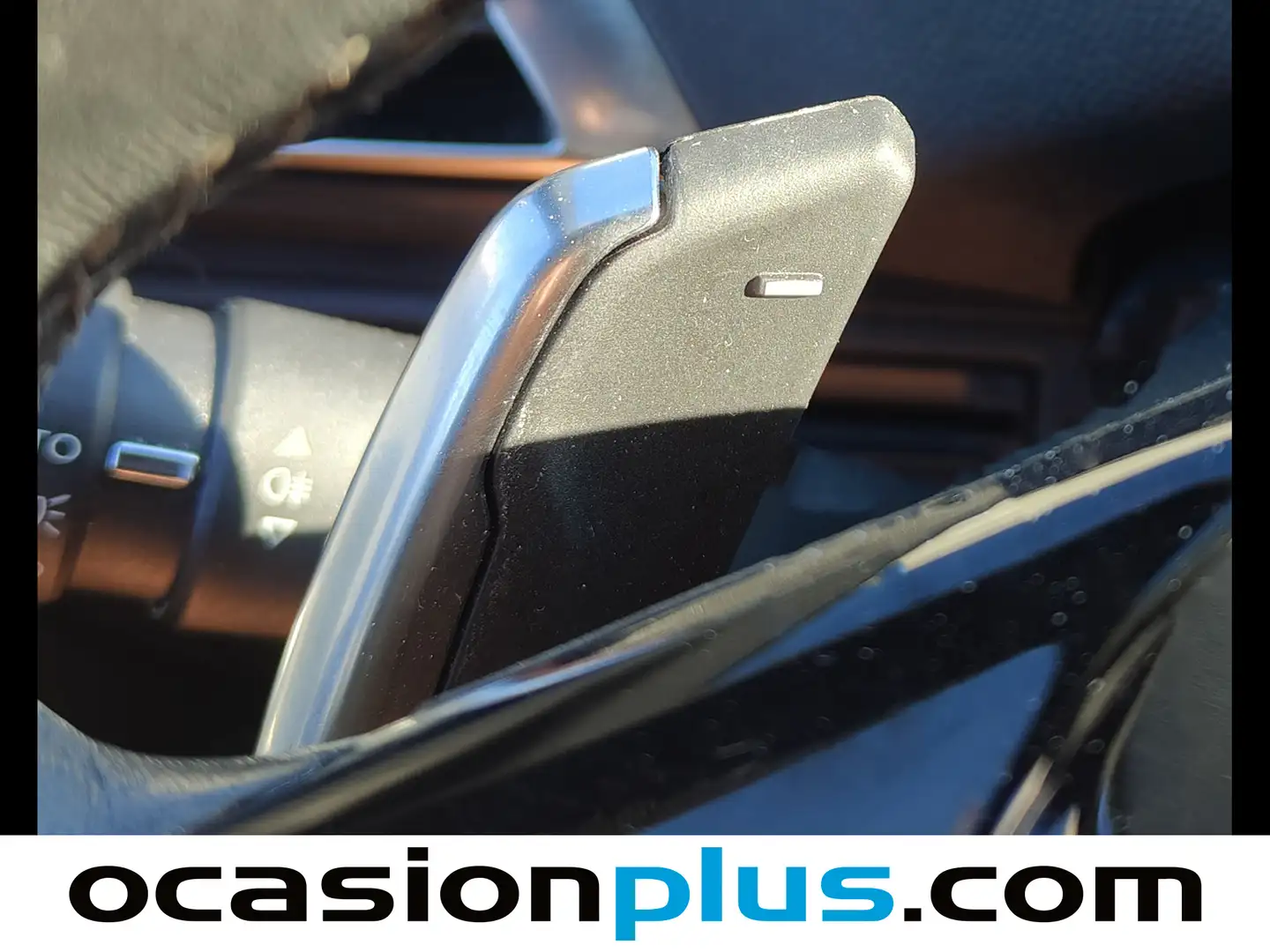 Foto Peugeot 3008 Peugeot 3008 PureTech 130 S&S Allure Pack EAT8 (130 CV)