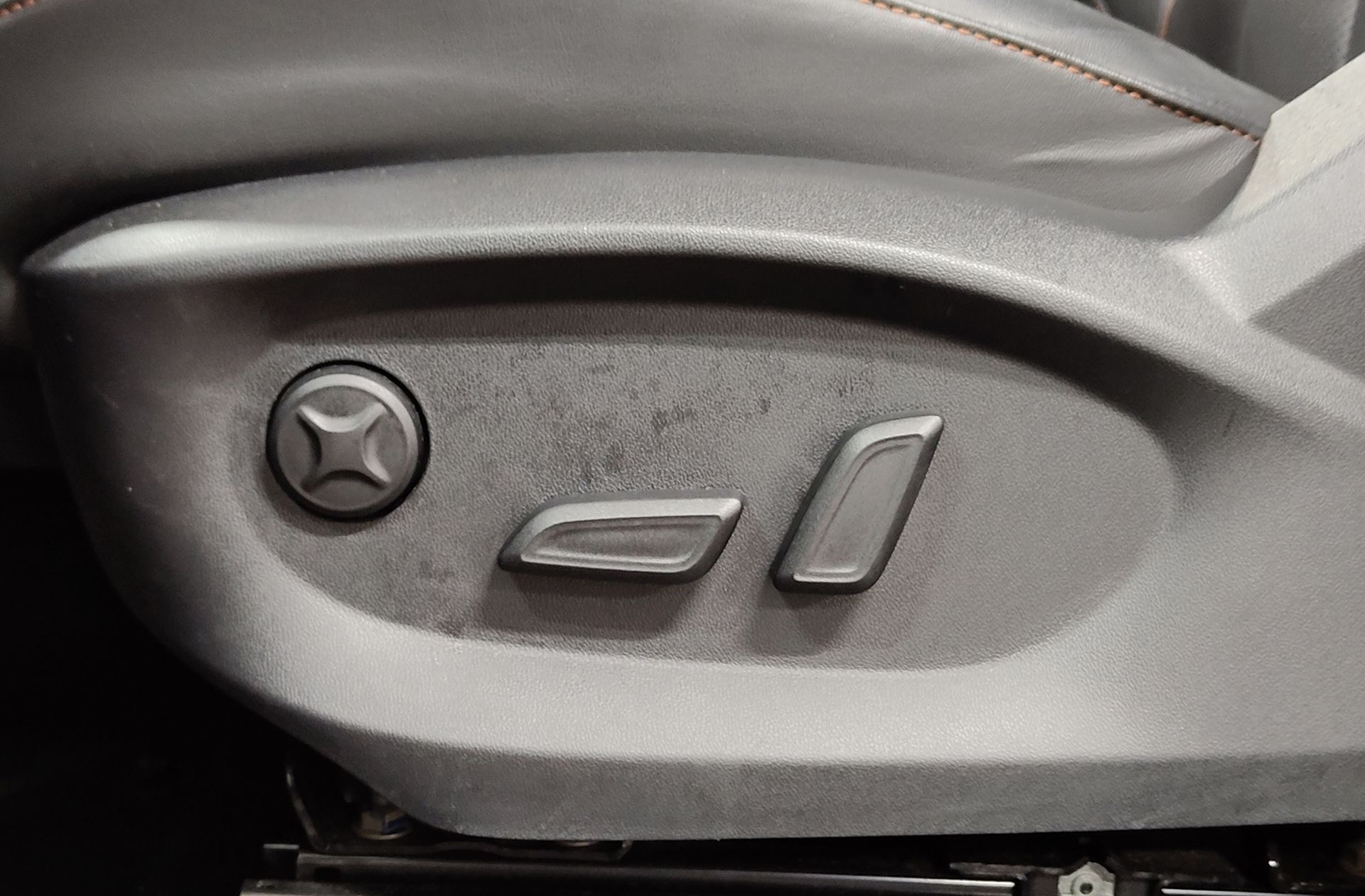 MG HS 1.5T Luxury - foto 19
