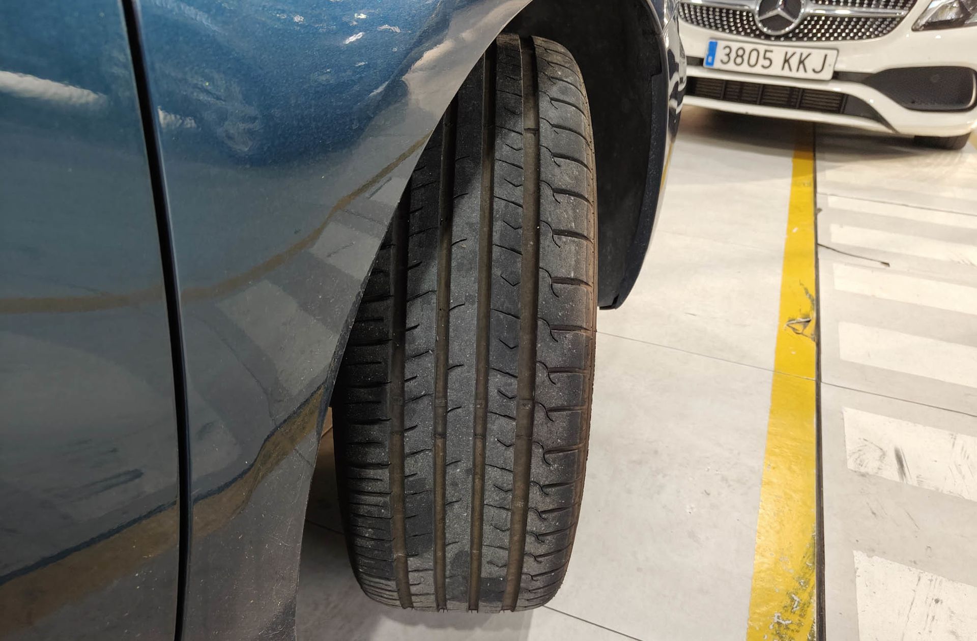 Kia Carens 1.6 GDi Drive - foto 36