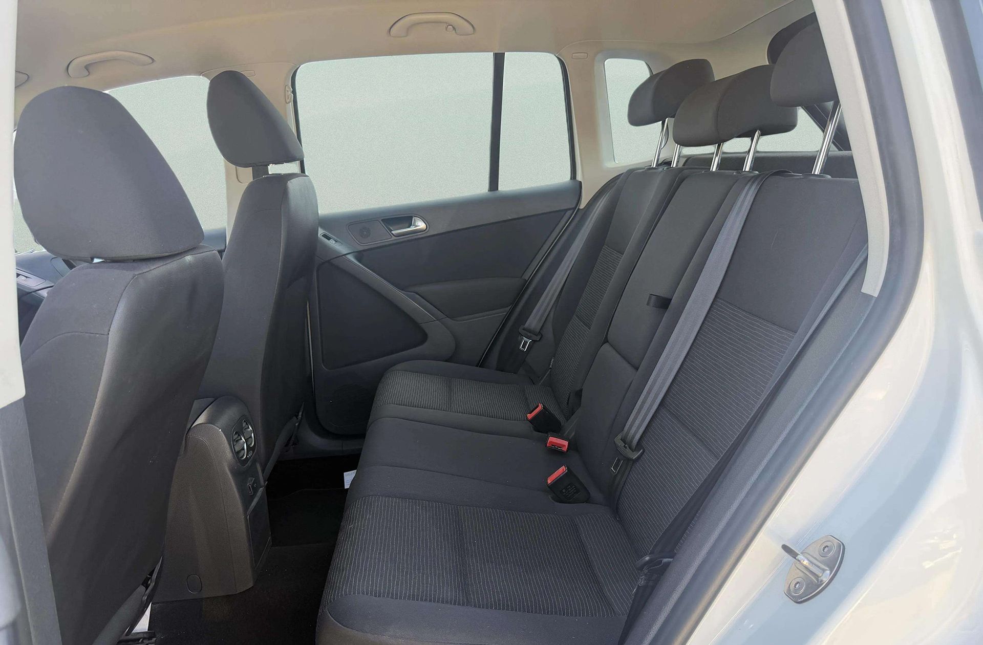 Volkswagen Tiguan 2.0 TDI Sport Style - foto 10