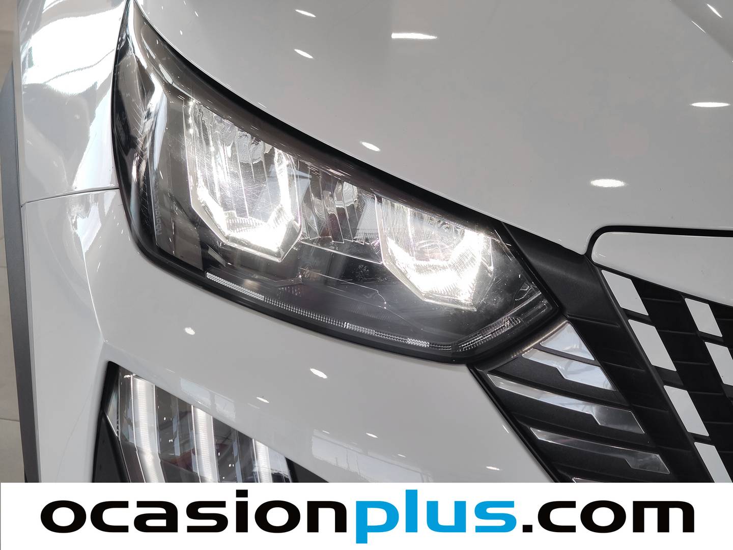Acabados Peugeot 2008 Peugeot 2008 Allure Hybrid eDCS6 (145 CV)
