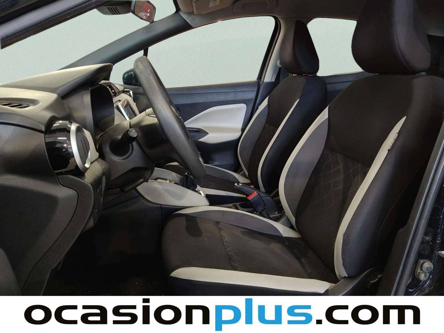 Foto asientos delanteros Nissan Micra Nissan Micra 1.5 dCi Acenta (90 CV)
