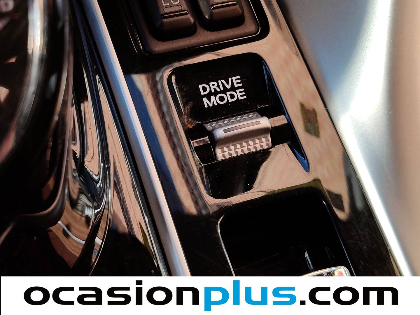 Foto Mitsubishi Eclipse Cross Mitsubishi Eclipse Cross 2.4 PHEV Kaiteki 4WD Auto (188 CV)