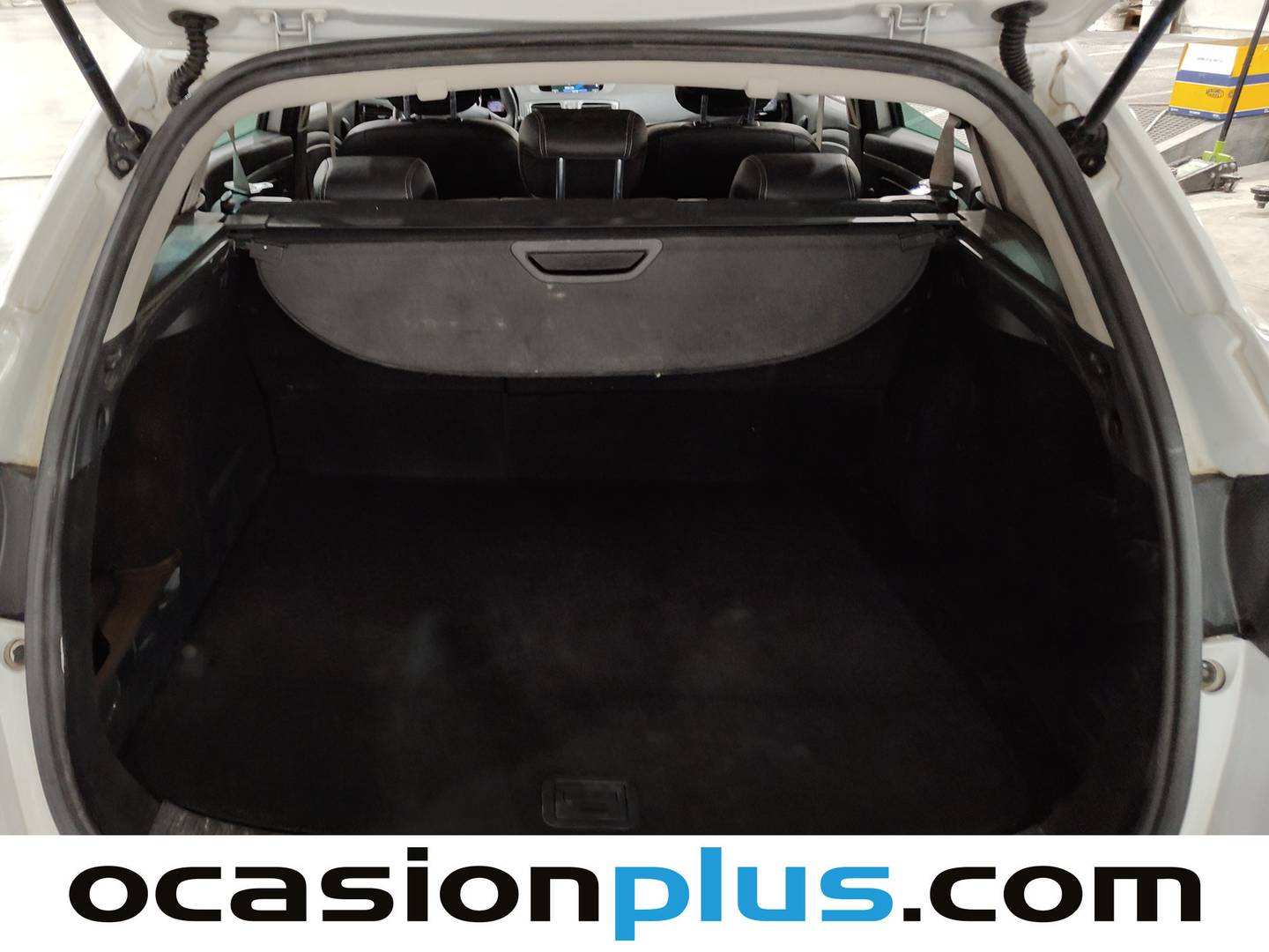 Renault Mégane Renault Megane Sport Tourer Bose Energy dCi (130 CV) manual