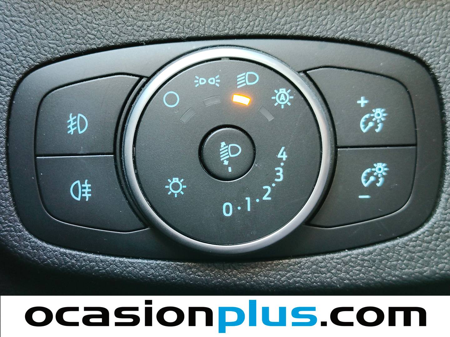 Equipamiento del Ford Focus Ford Focus 1.5 Ecoblue Trend+ (120 CV)