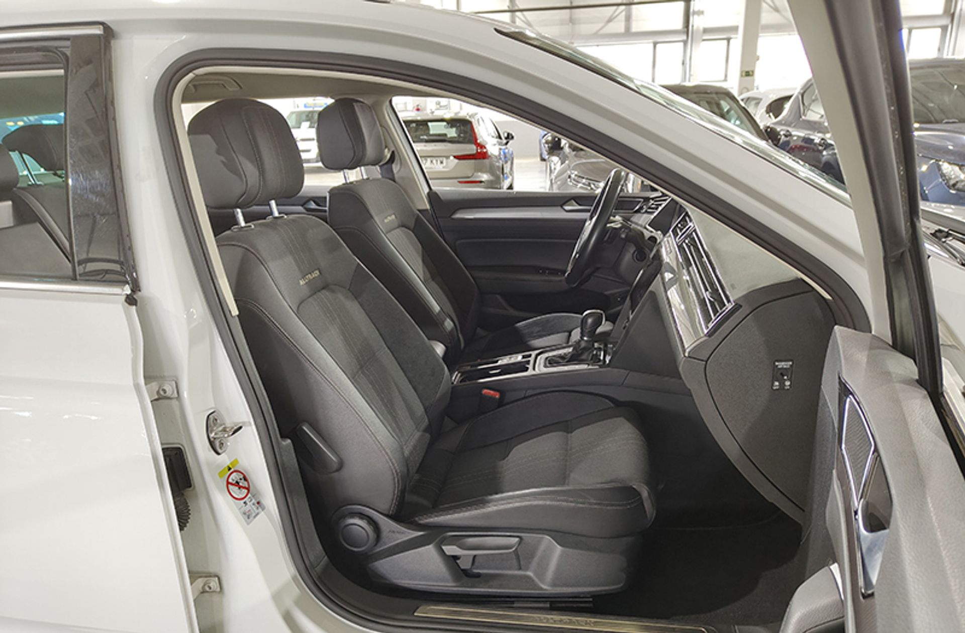 Volkswagen Passat Alltrack 2.0 TDI BMT 4Motion DSG - foto 19