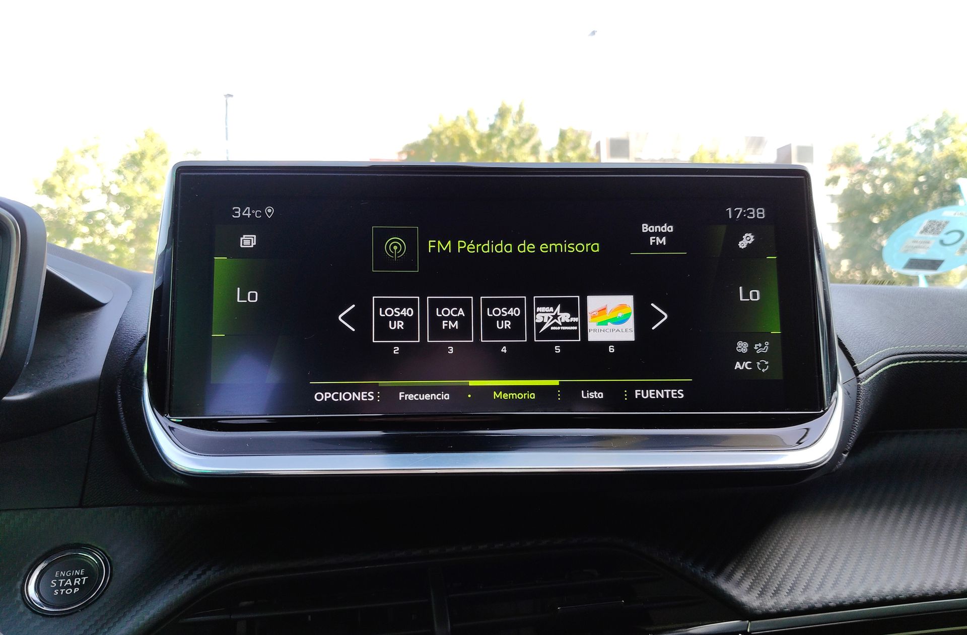 Peugeot 2008 PureTech 130 GT Line - foto 35