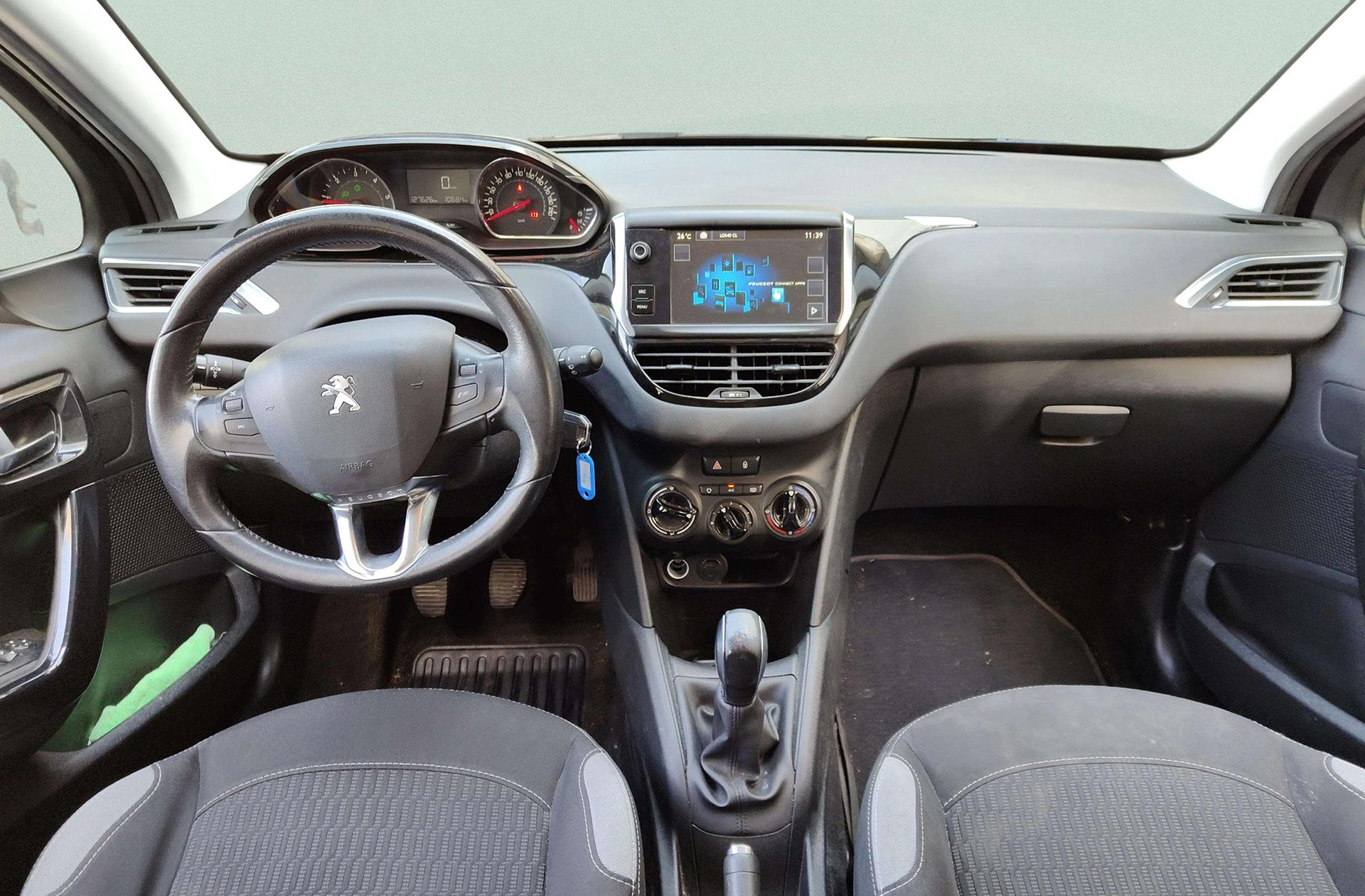 Peugeot 208 HDi 68 Style - foto 6
