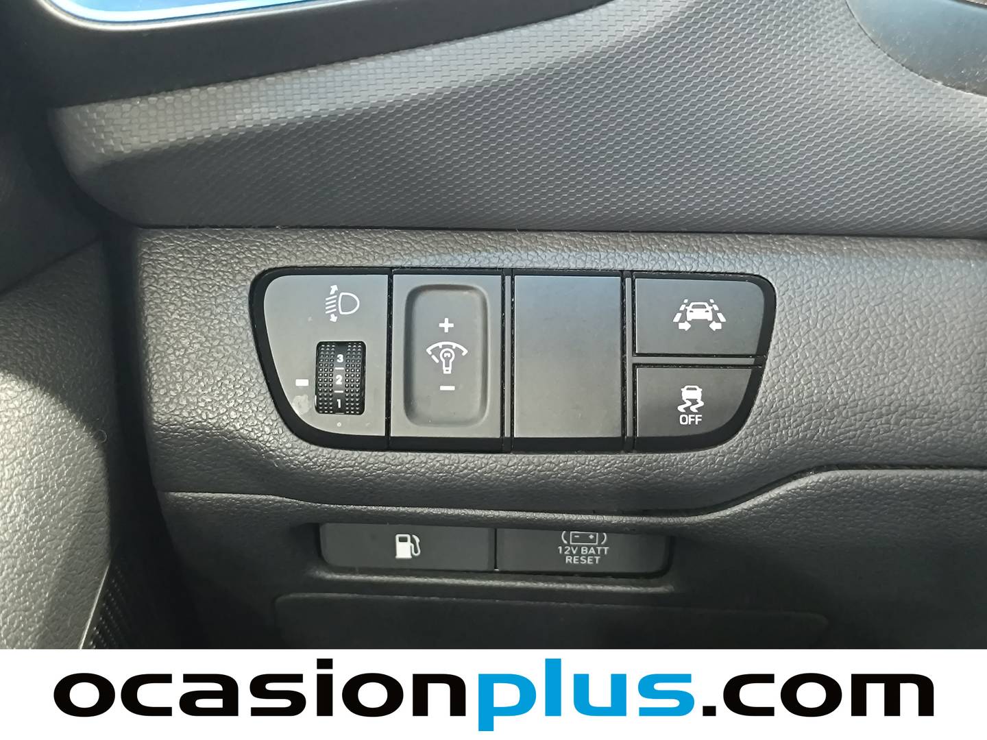 Foto Hyundai IONIQ Hyundai Ioniq 1.6 GDI HEV Tecno DCT (141 CV)